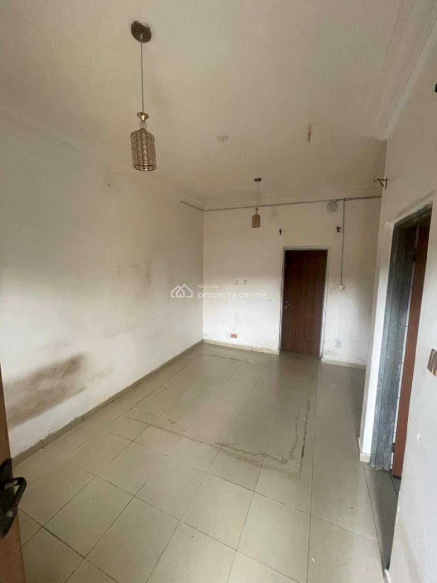 Spacious Self Contain, Opposite Emerald Estate, Ajah, Lagos, Flat / Apartment for Rent