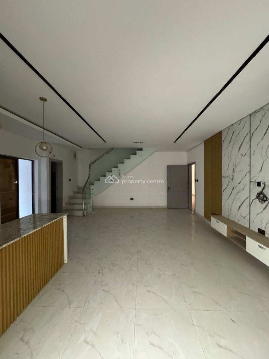 Brand New 2 Bedroom Maisonette, Lekki Phase 1, Lekki, Lagos, Flat / Apartment for Rent