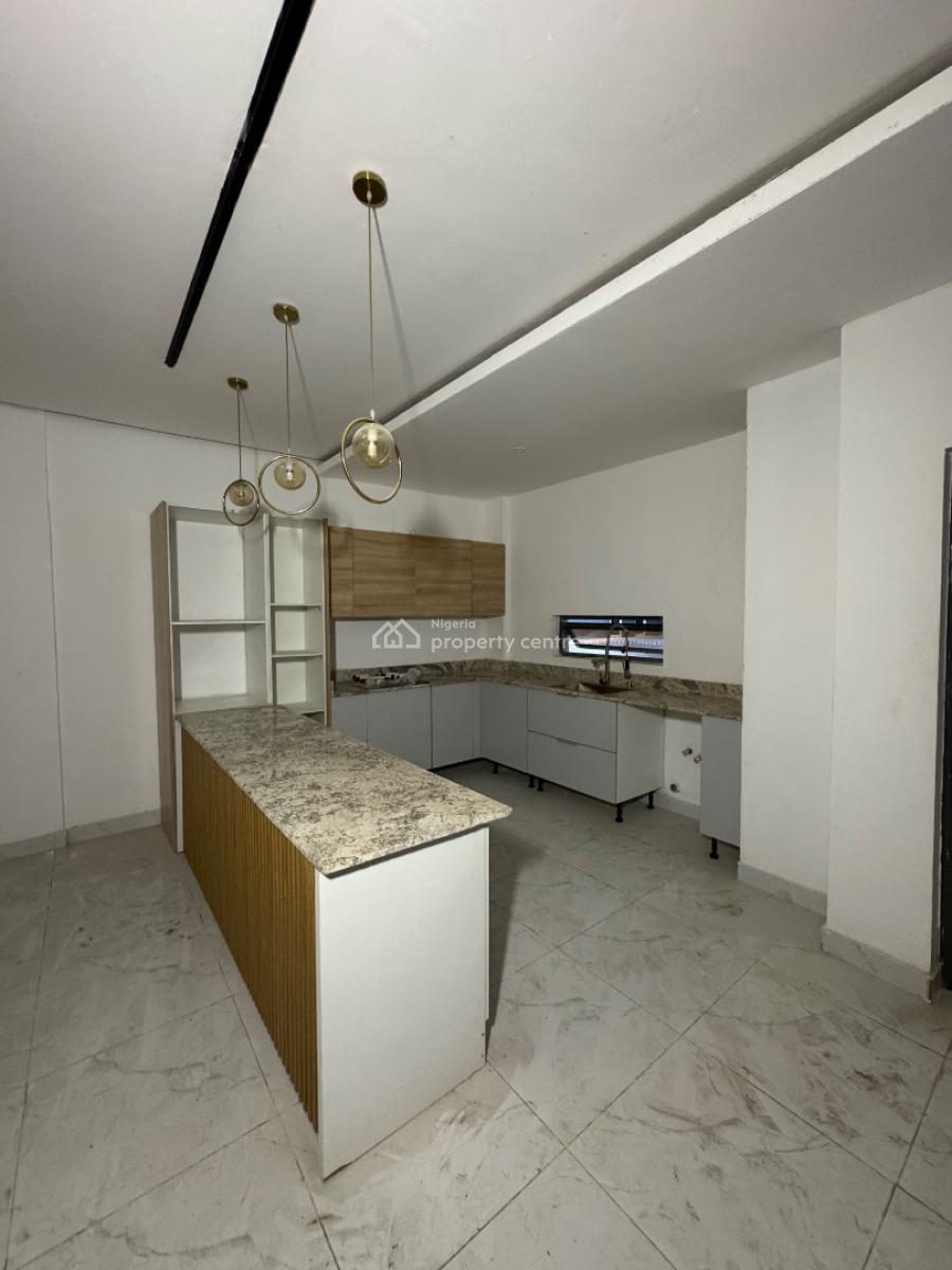 Brand New 2 Bedroom Maisonette, Lekki Phase 1, Lekki, Lagos, Flat / Apartment for Rent