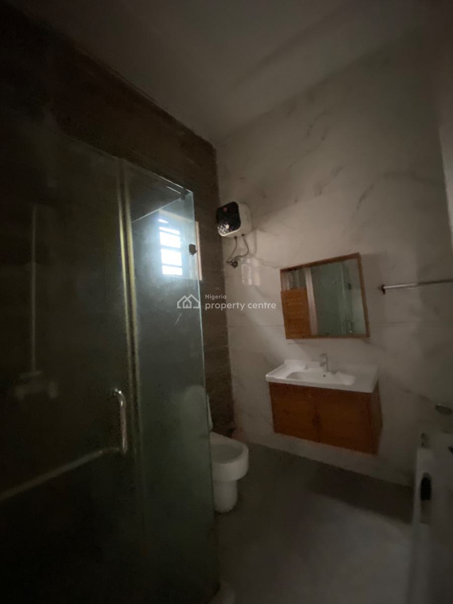Spacious 4 Bedroom Semi Detached Duplex with Bq, Chevron, Lekki Phase 2, Lekki, Lagos, Semi-detached Duplex for Rent