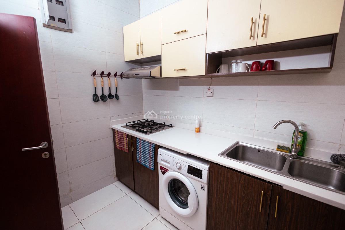 Beach View ️2 Bedroom Apartment with Ps5 , Snooker / Table Tennis, Victoria Island (vi), Lagos, Flat / Apartment Short Let