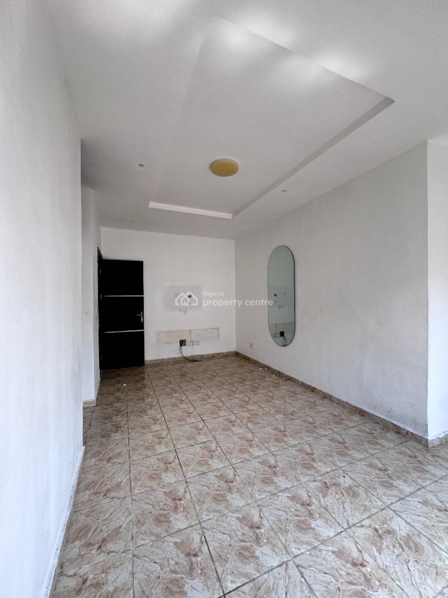 Luxury 2 Bedroom Flat, Fully Serviced and in an Estate, Lekki Phase 1, Lekki, Lagos, Flat / Apartment for Rent