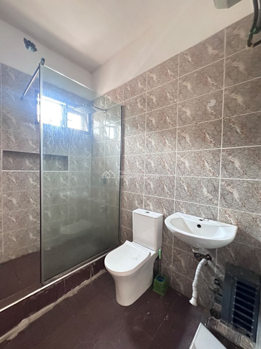 Luxury 2 Bedroom Flat, Fully Serviced and in an Estate, Lekki Phase 1, Lekki, Lagos, Flat / Apartment for Rent