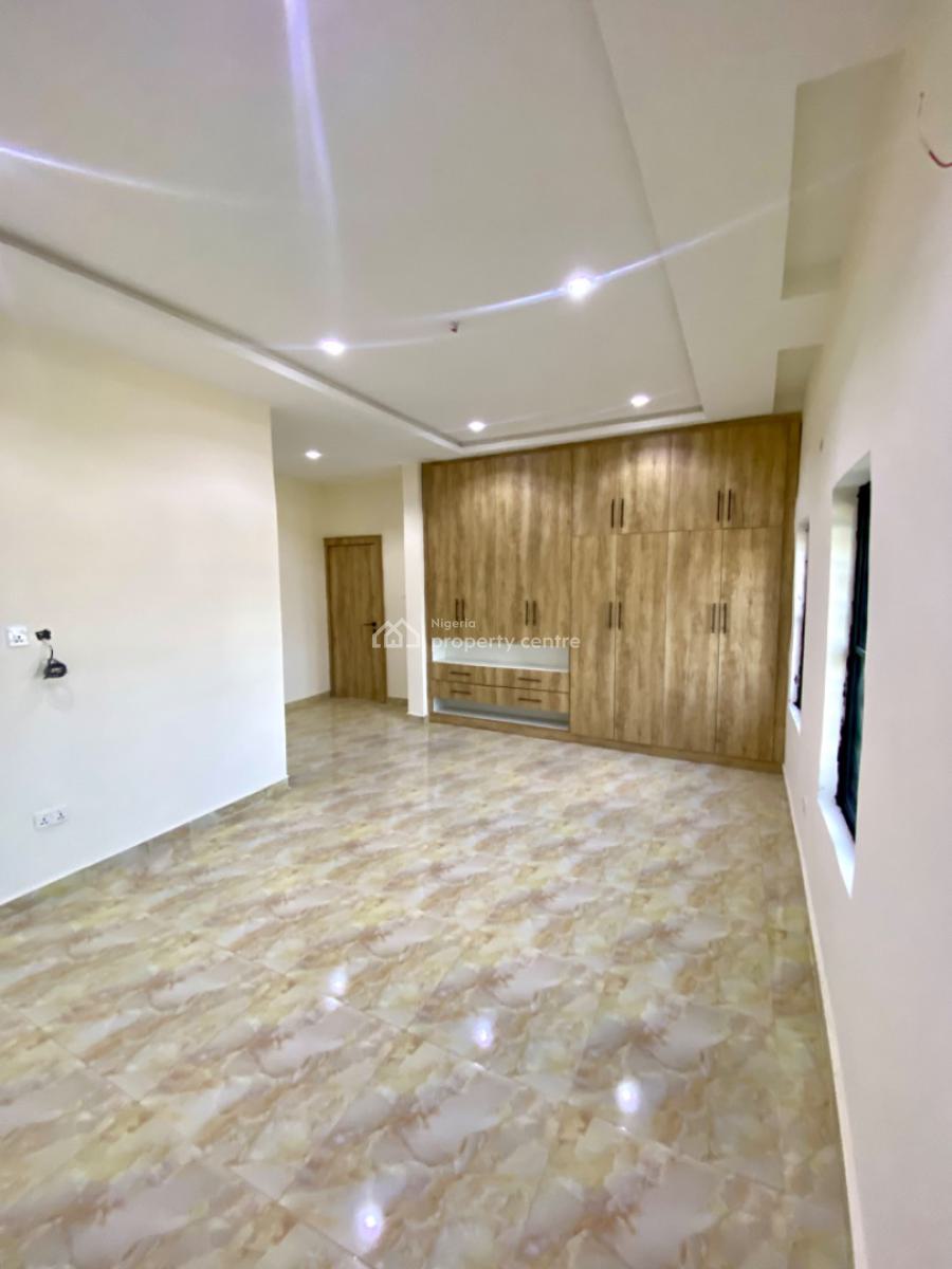 Luxury 4 Bedroom Terrace +1 Bq with Big Private Backyard, Pay & Park in, Opp Shell Corp Estate, Gaduwa, Abuja, Terraced Duplex for Rent