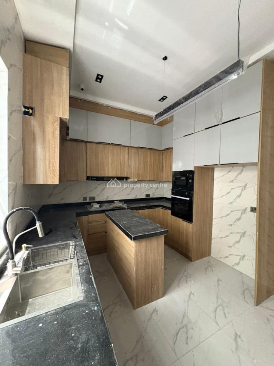 Exclusive Luxury: 5 Bedrooms Duplex with Bq & Swimming Pool, Orchid, Lekki, Lagos, Semi-detached Duplex for Sale