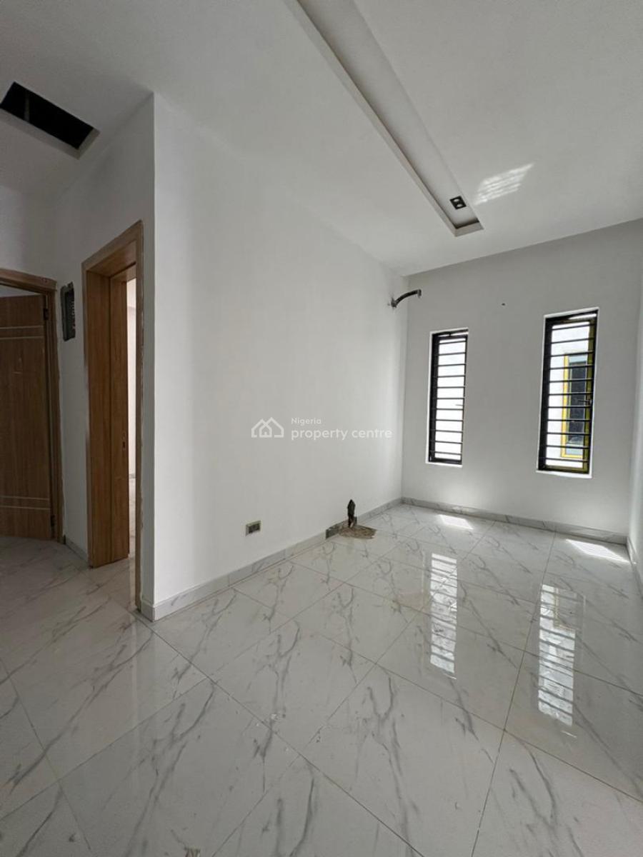 Exclusive Luxury: 5 Bedrooms Duplex with Bq & Swimming Pool, Orchid, Lekki, Lagos, Semi-detached Duplex for Sale