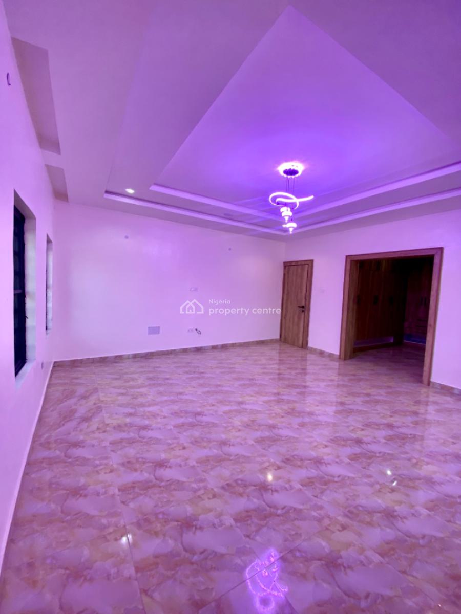 Luxury 4 Bedroom Terrace +1 Bq with Big Private Backyard, Pay & Pack in, Opposite Shell Corp Estate, Gaduwa, Abuja, Terraced Duplex for Sale