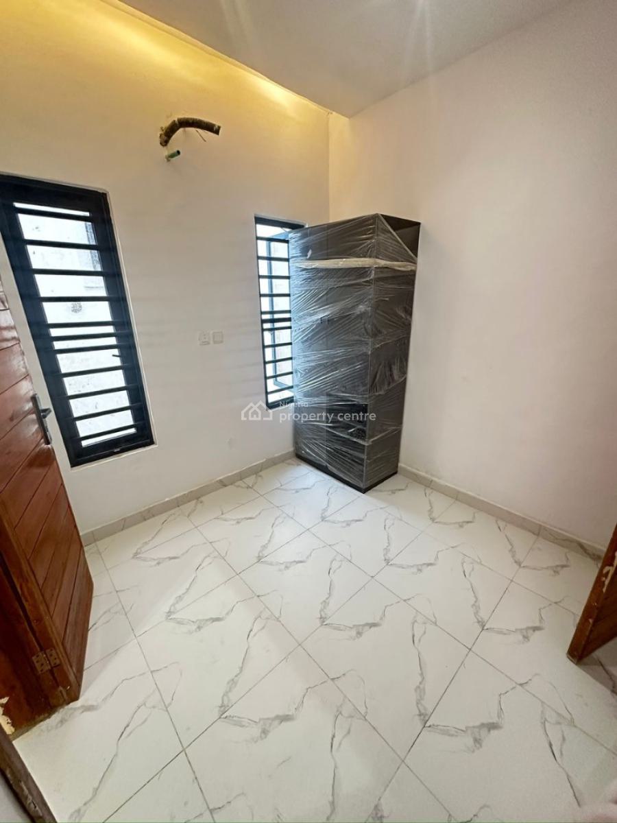 Luxury New Self-serviced 2 Bedroom Apartment, Agungi, Lekki, Lagos, Flat / Apartment for Rent