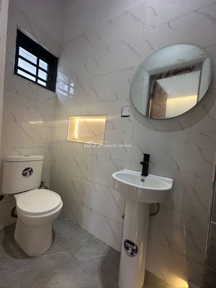 Luxury New Self-serviced 2 Bedroom Apartment, Agungi, Lekki, Lagos, Flat / Apartment for Rent