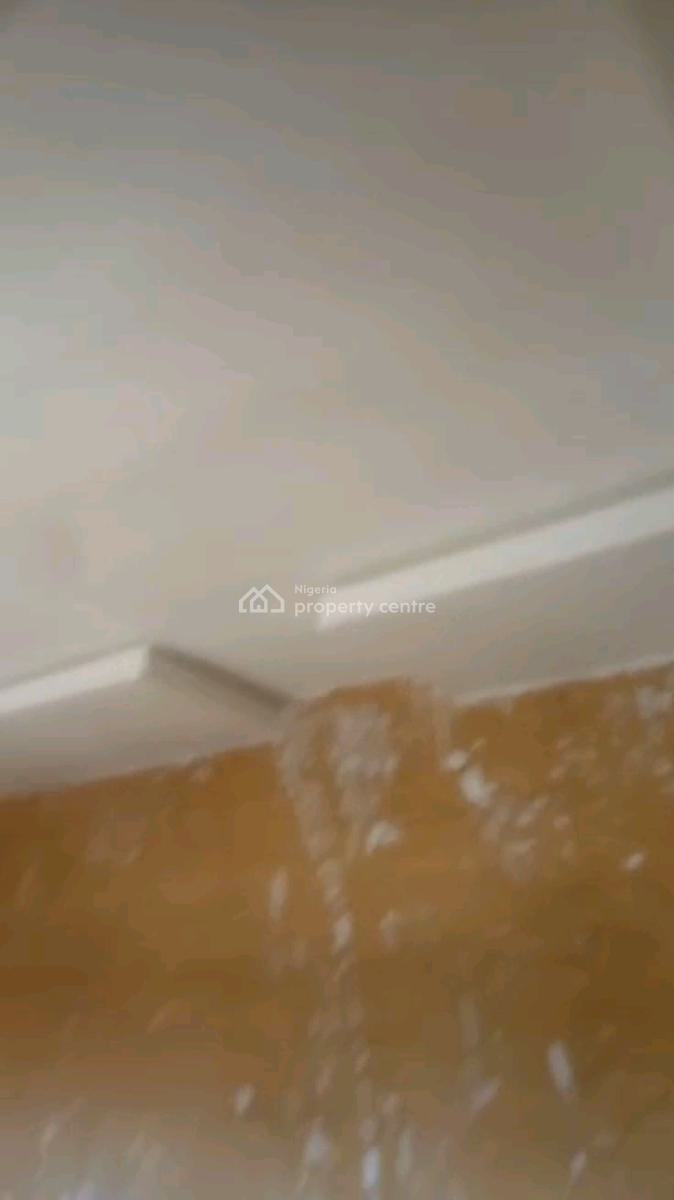 Standard and Spacious Mini Flat, Adekunle, Yaba, Lagos, Mini Flat (room and Parlour) for Rent