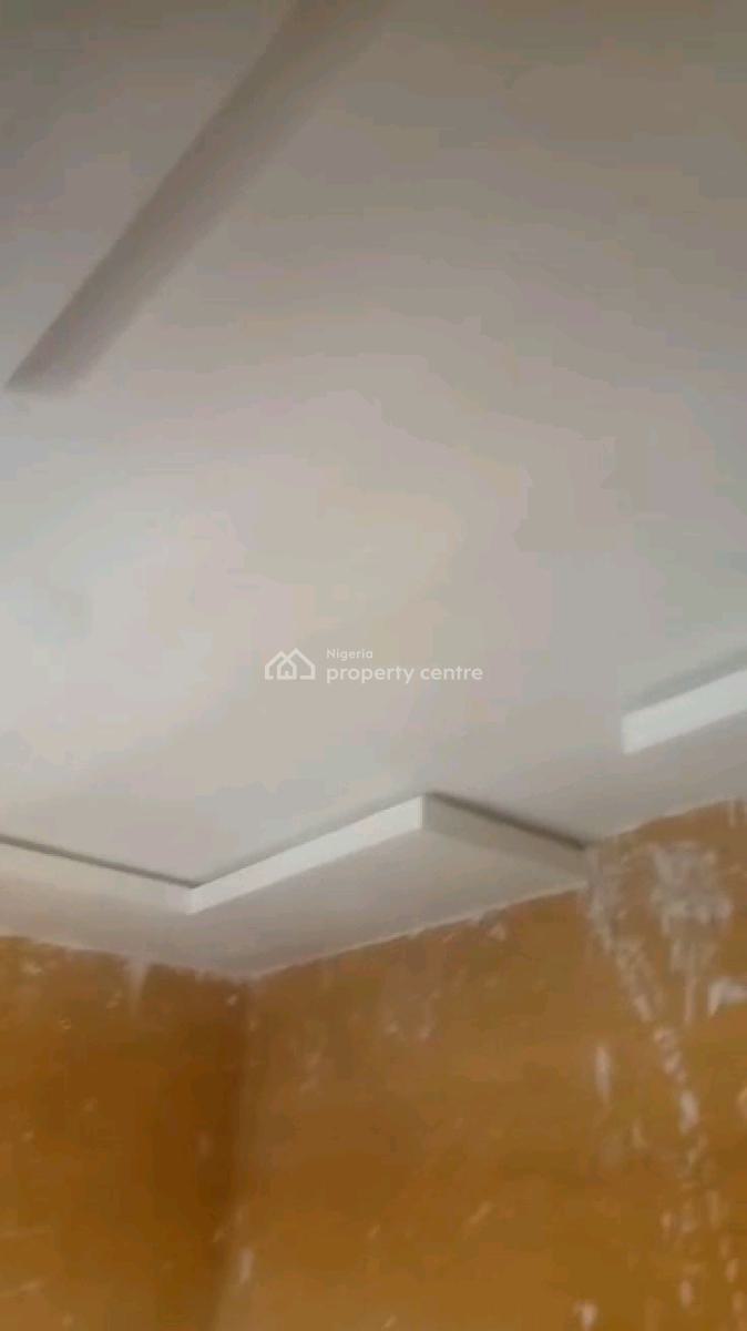 Standard and Spacious Mini Flat, Adekunle, Yaba, Lagos, Mini Flat (room and Parlour) for Rent