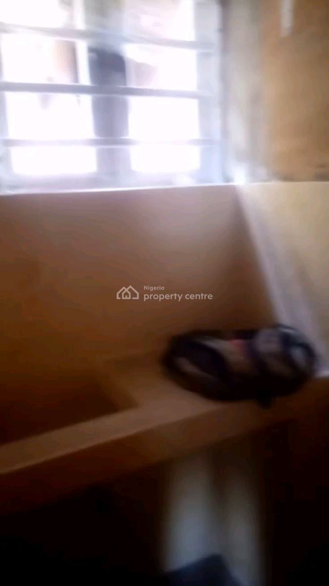 Standard and Spacious Mini Flat, Adekunle, Yaba, Lagos, Mini Flat (room and Parlour) for Rent