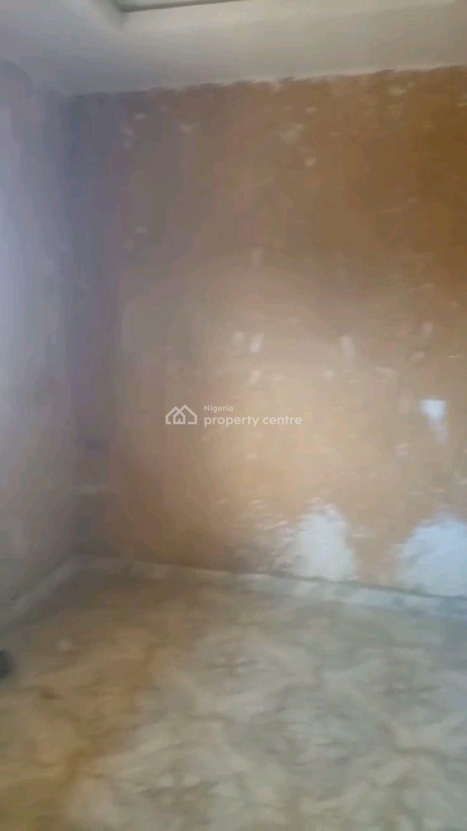 Standard and Spacious Mini Flat, Adekunle, Yaba, Lagos, Mini Flat (room and Parlour) for Rent