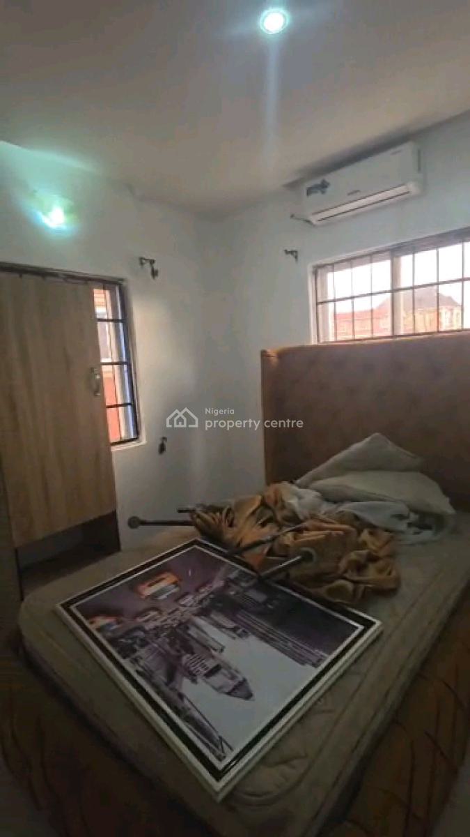 Standard and Spacious 2 Bedroom Flat, Mushin Toll Gate, Mushin, Lagos, Flat / Apartment for Rent