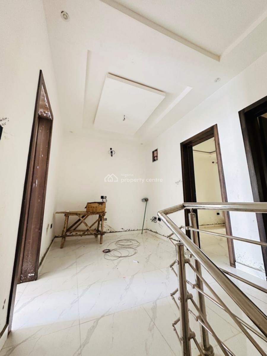 4 Bedrooms Terrace Duplex with Bq, Abraham Adesanya, Lekki, Lagos, Terraced Duplex for Sale