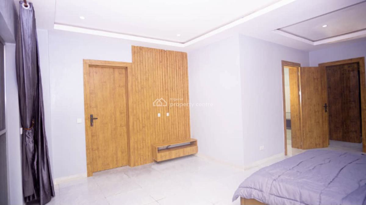 4 Bedroom Maisonette Apartment, Off Admiralty Way, Lekki Phase 1, Lekki, Lagos, Flat / Apartment for Sale
