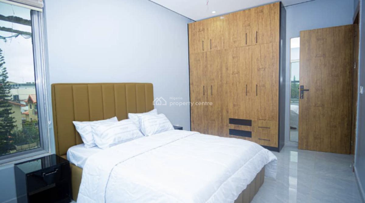 4 Bedroom Maisonette Apartment, Off Admiralty Way, Lekki Phase 1, Lekki, Lagos, Flat / Apartment for Sale