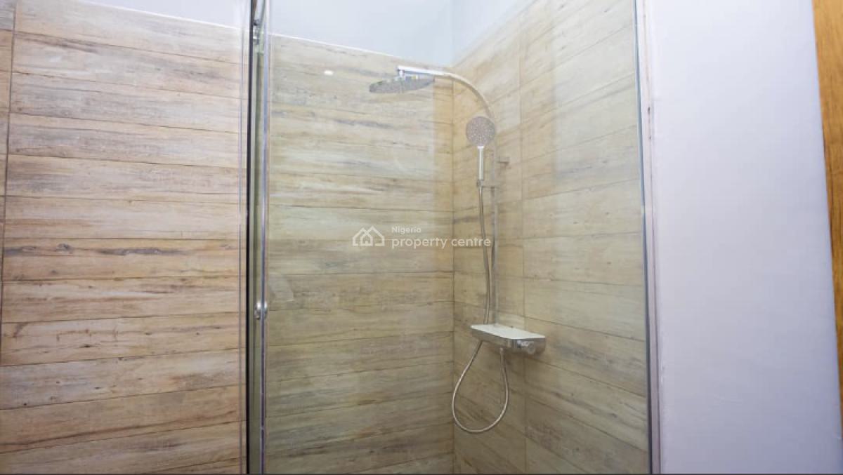 4 Bedroom Maisonette Apartment, Off Admiralty Way, Lekki Phase 1, Lekki, Lagos, Flat / Apartment for Sale