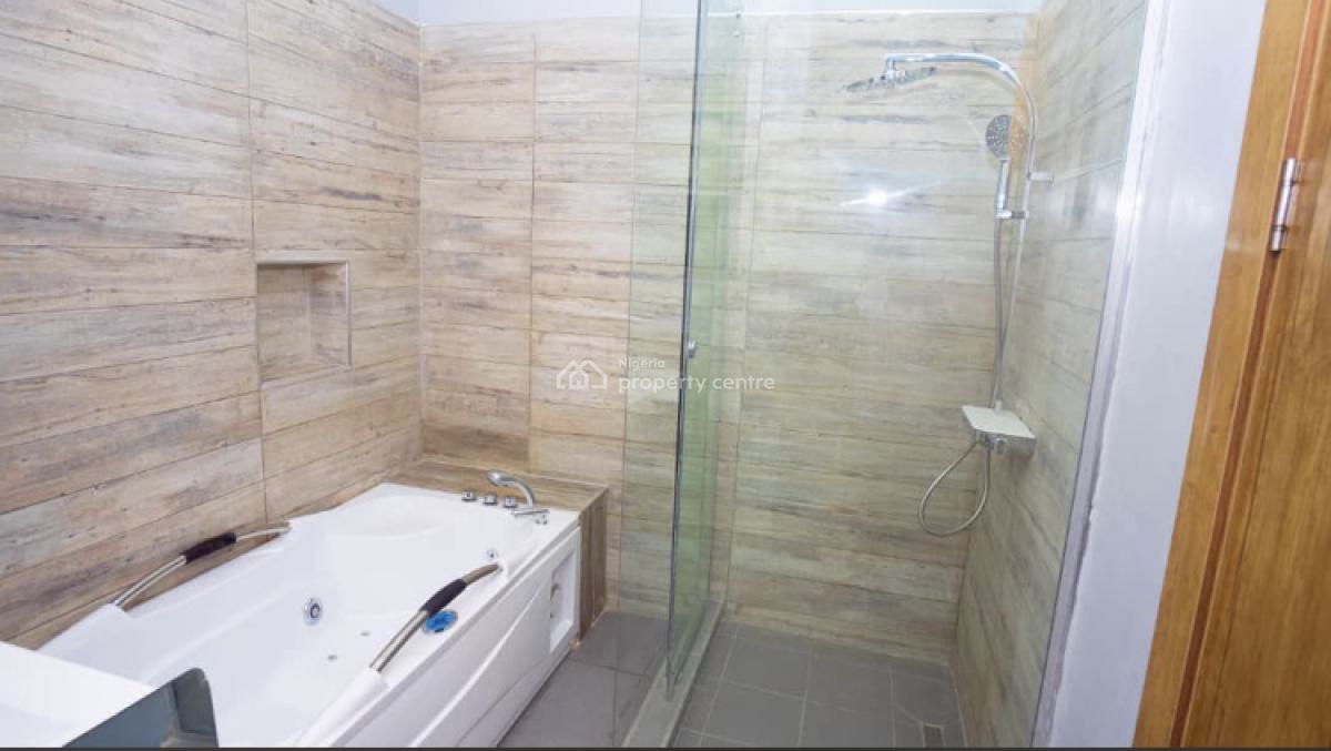 4 Bedroom Maisonette Apartment, Off Admiralty Way, Lekki Phase 1, Lekki, Lagos, Flat / Apartment for Sale