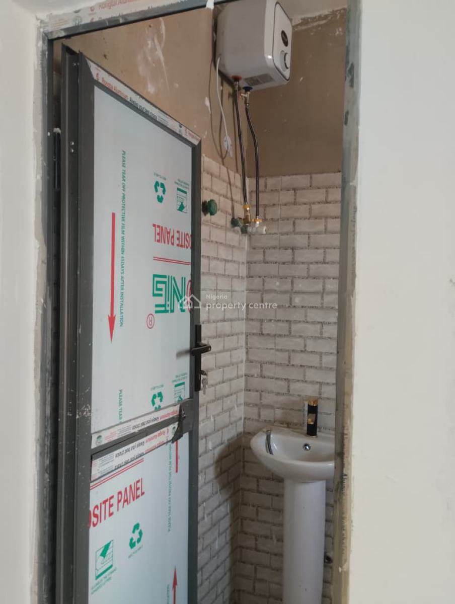 Newly Built and Tastefully Finished 2 Bedroom Flat, Akoka, Yaba, Lagos, Flat / Apartment for Rent