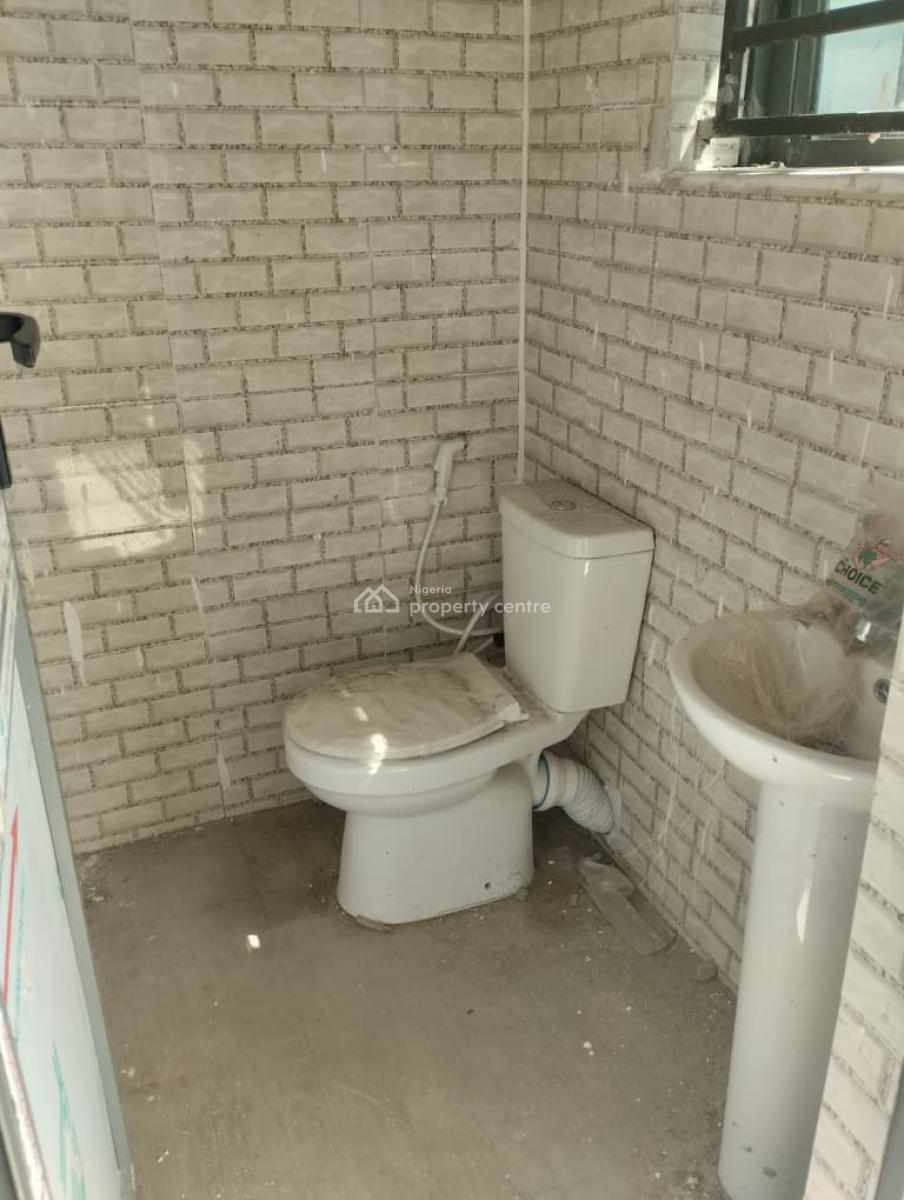 Newly Built and Tastefully Finished 2 Bedroom Flat, Akoka, Yaba, Lagos, Flat / Apartment for Rent