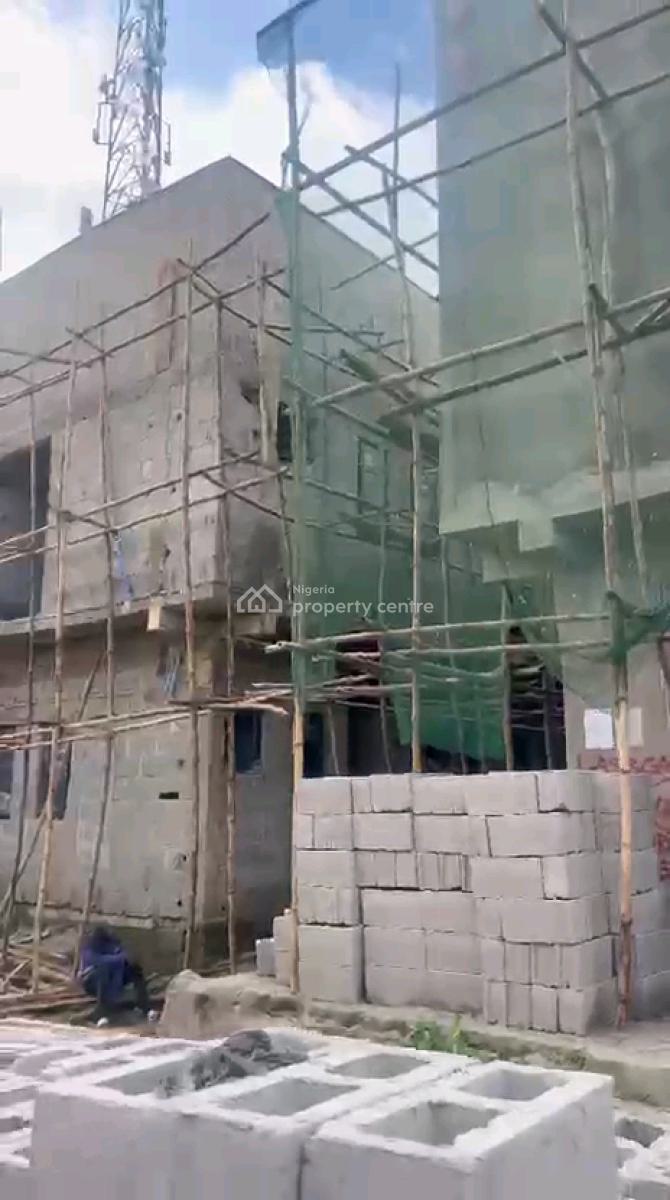 Contemporary 2 Bedroom Apartment, Long Lease, Obanikoro, Shomolu, Lagos, Flat / Apartment for Sale