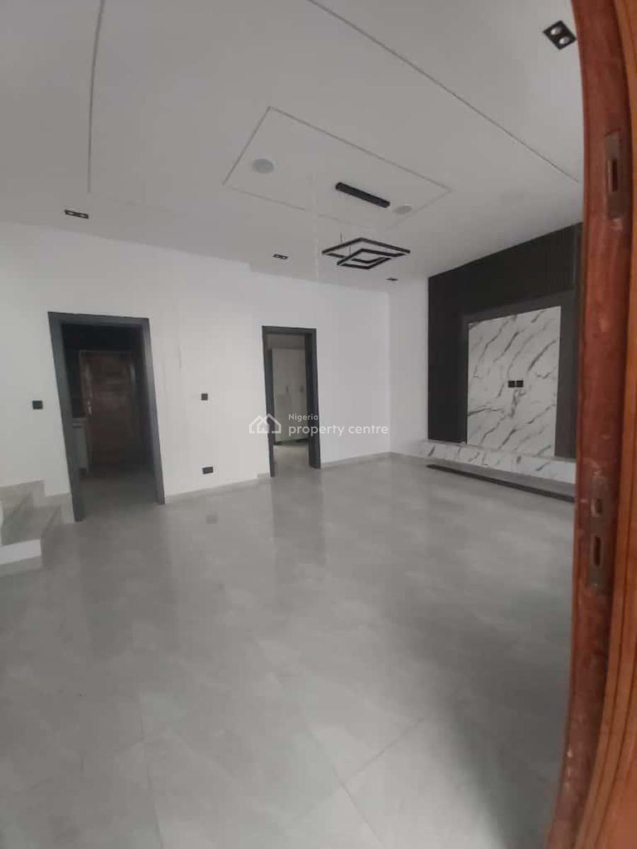 Luxurious 4 Bedroom Terrace Duplex, Ikota, Lekki Phase 2, Lekki, Lagos, Terraced Duplex for Sale