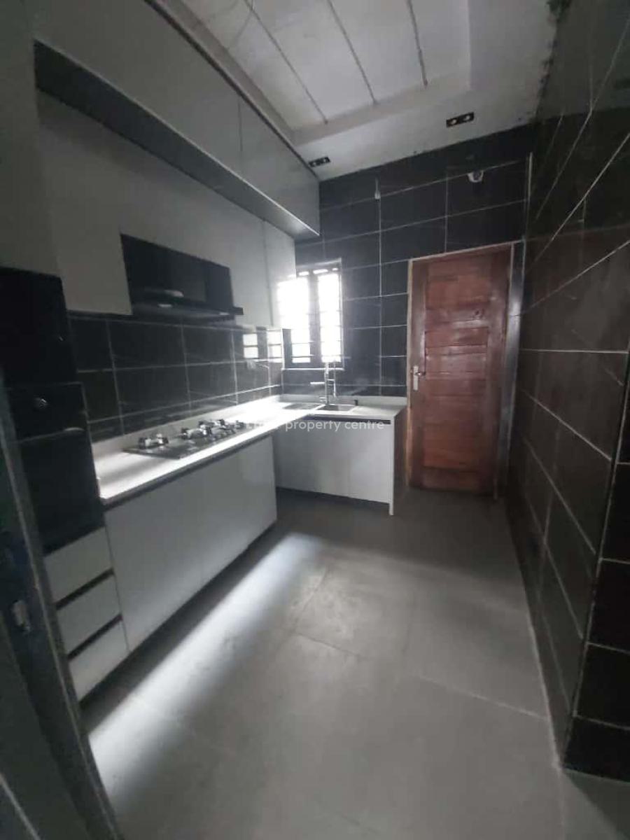 Luxurious 4 Bedroom Terrace Duplex, Ikota, Lekki Phase 2, Lekki, Lagos, Terraced Duplex for Sale