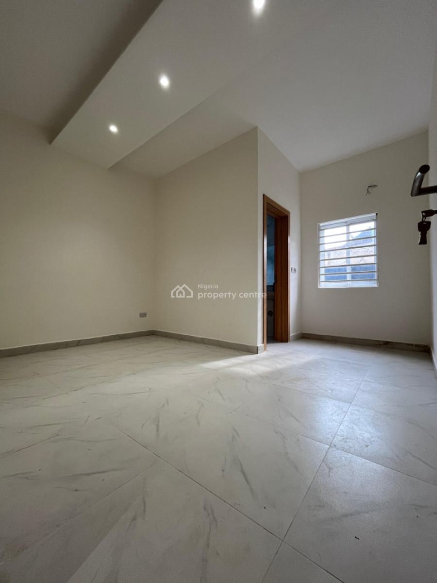 2 Bedroom Flat, Oregun, Ikeja, Lagos, Flat / Apartment for Sale