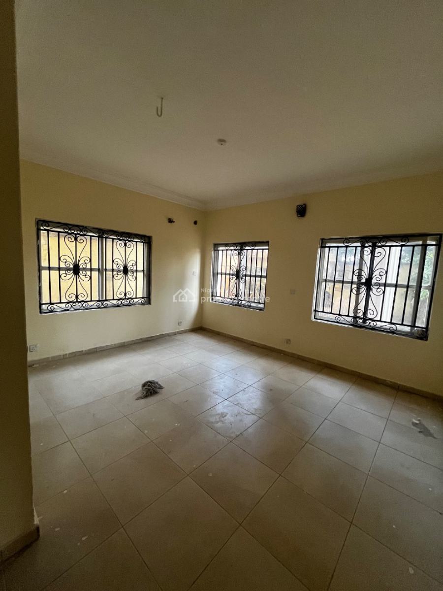 Spacious 3 Bedroom Flat, Ajah, Lagos, Flat / Apartment for Rent