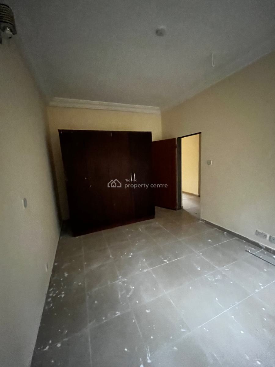 Spacious 3 Bedroom Flat, Ajah, Lagos, Flat / Apartment for Rent