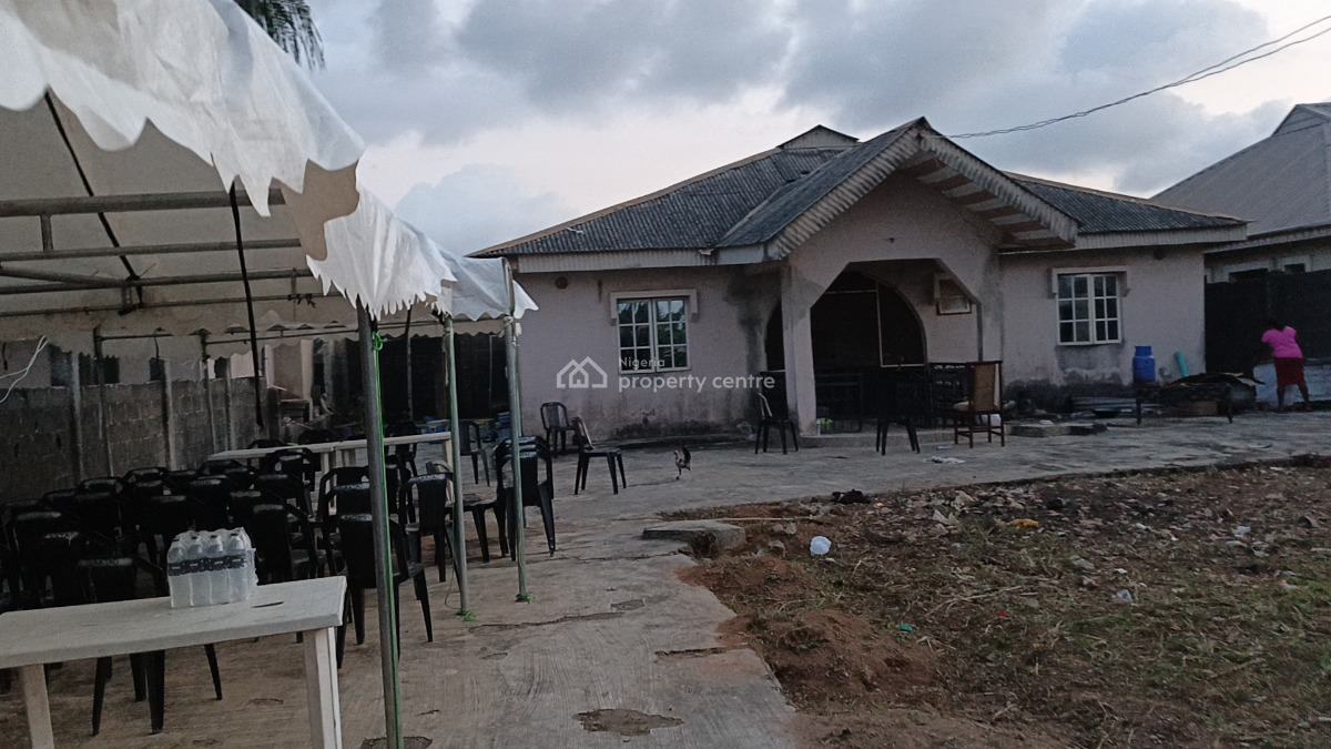 Commercial Full Plot of Land Facing Main Road with 3bedroom Flat, Facing Offin-oreta Main Road, Igbogbo, Ikorodu, Lagos, Mixed-use Land for Sale