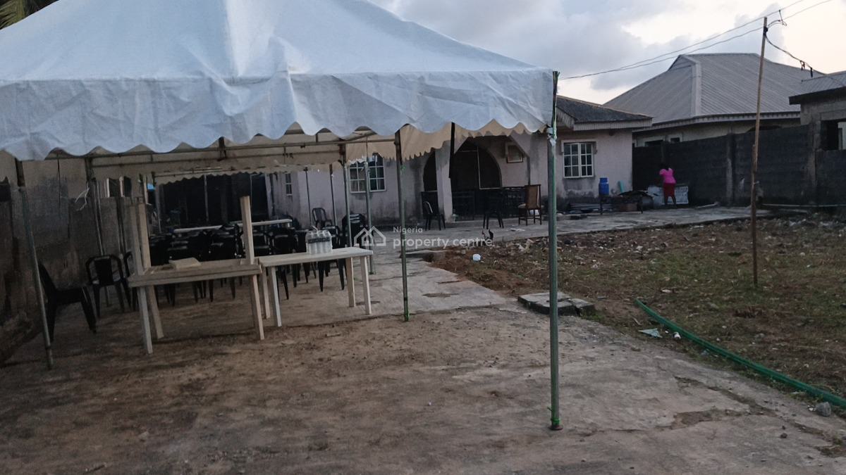 Commercial Full Plot of Land Facing Main Road with 3bedroom Flat, Facing Offin-oreta Main Road, Igbogbo, Ikorodu, Lagos, Mixed-use Land for Sale