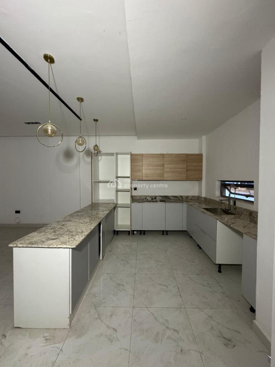 Brand New 2 Bedroom Maisonette, Lekki Phase 1, Lekki, Lagos, Flat / Apartment Short Let