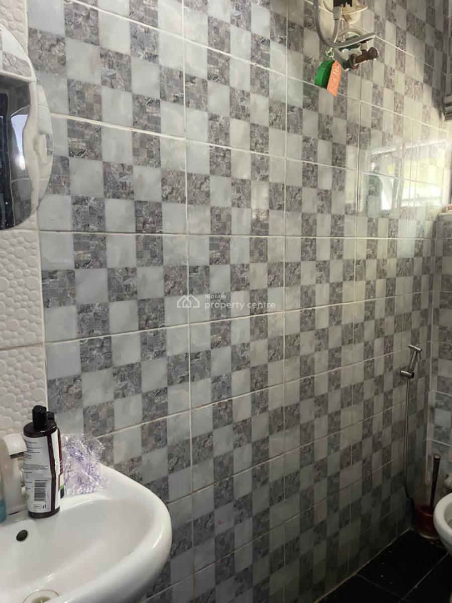 2 Bedroom Flat / Apartment with 24 Hours Light and Tight Security, Chevron Drive, Lekki Phase 2, Lekki, Lagos, Flat / Apartment for Sale