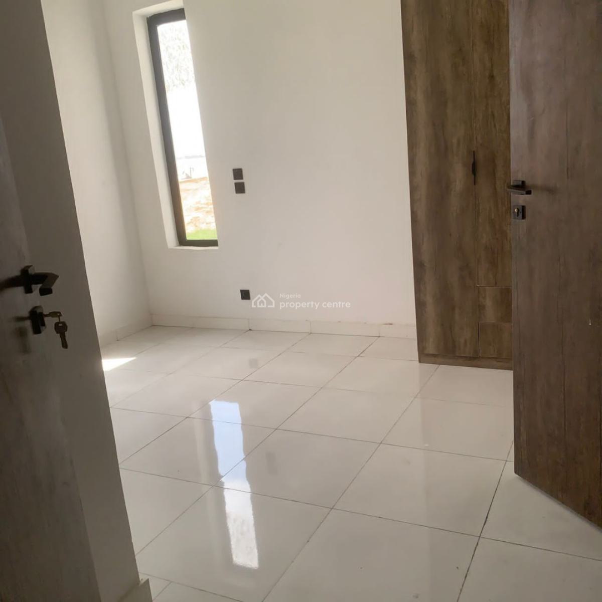 Exquisite 4 Bedroom Semi-detached Duplex with Bq, Ajah, Lekki Phase 2, Lekki, Lagos, Semi-detached Duplex for Sale