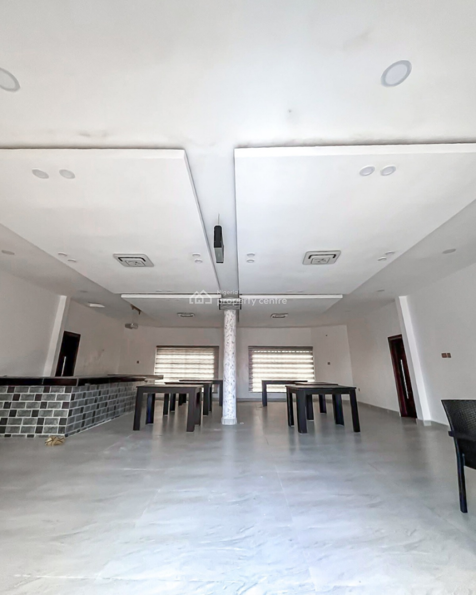 Lounge with Vip Bar, Restaurant, Salon & 4 Rooms, Ada George, Port Harcourt, Rivers, Restaurant / Bar for Sale