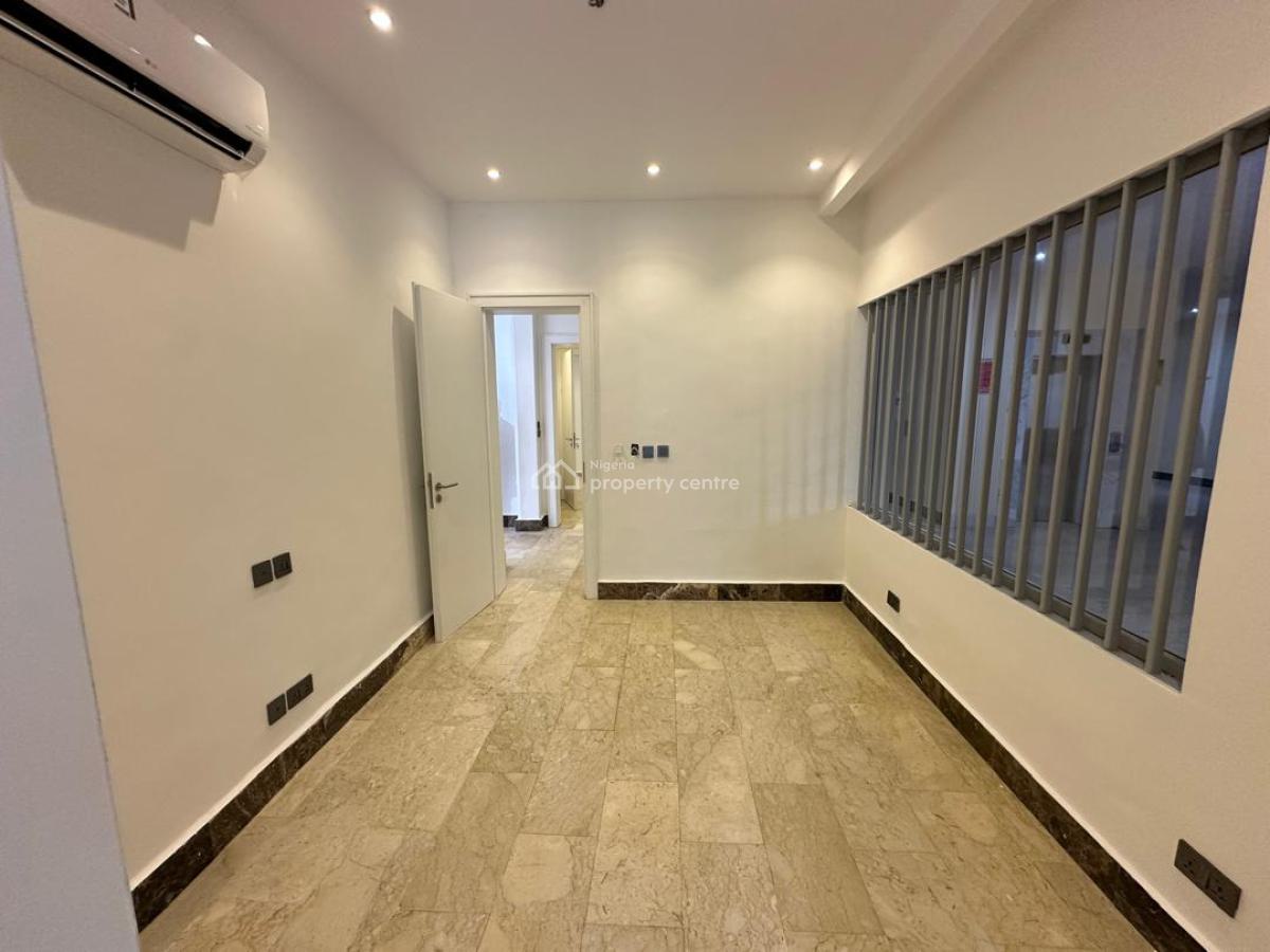Diplomatic 2 Bedroom Serviced and Spacious Apartment, Maitama District, Abuja, Flat / Apartment for Rent