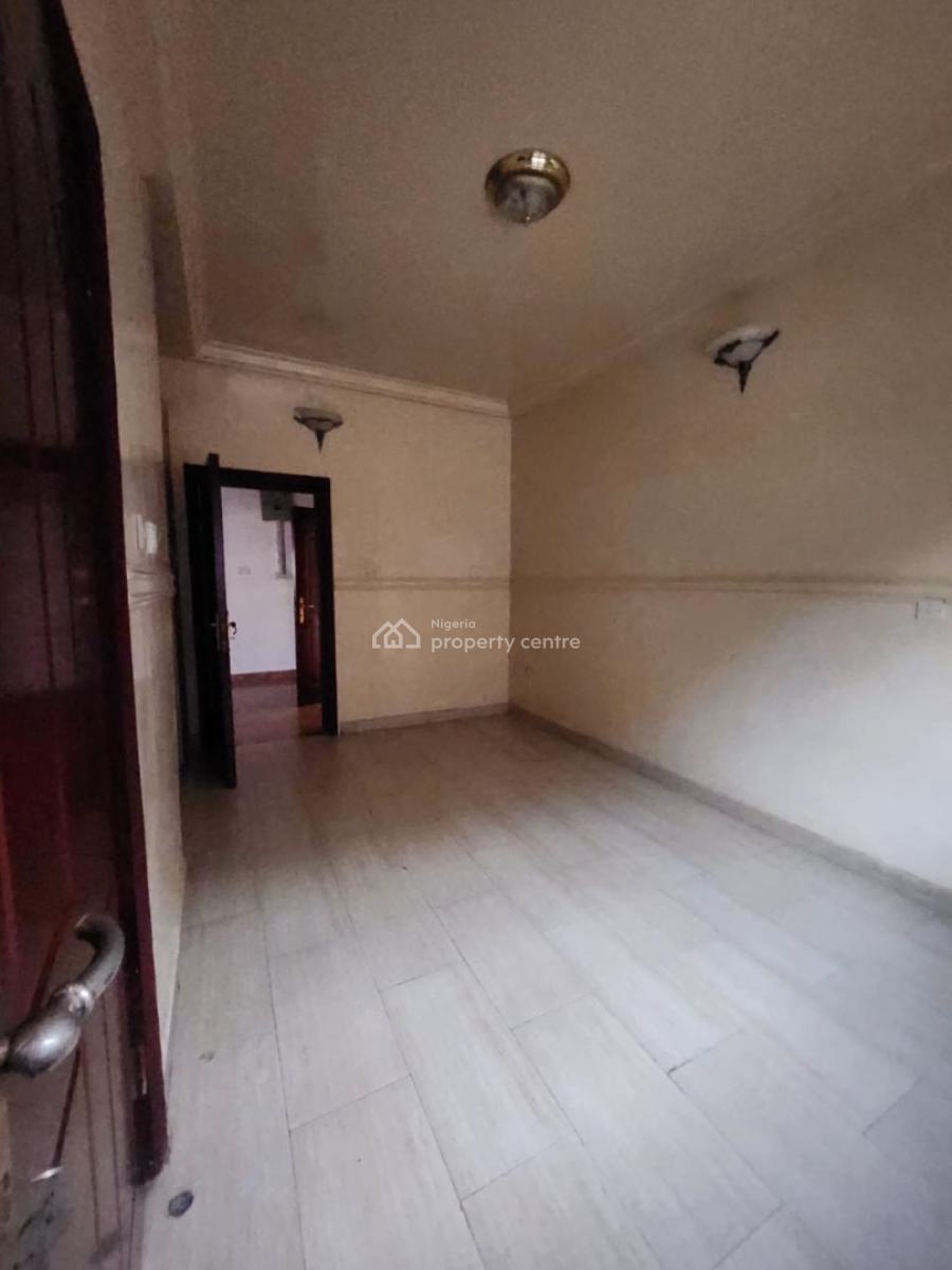 Serviced 3 Bed Apartment with Bq, Osapa, Lekki, Lagos, Flat / Apartment for Rent