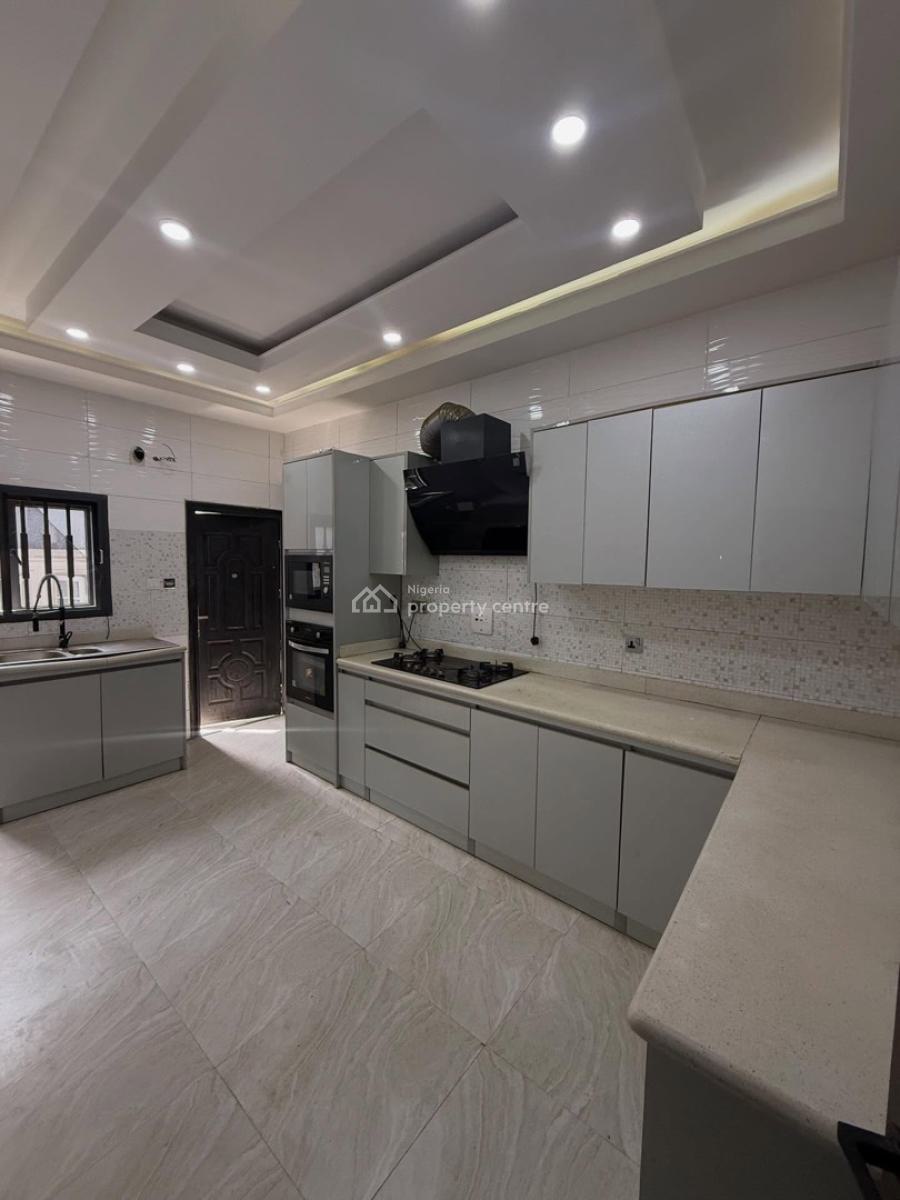 Beautiful 3 Bedroom Spacious Semi Detached Duplex., 2nd Avenue. Nice Neighborhood, Gwarinpa, Abuja, Semi-detached Duplex for Rent