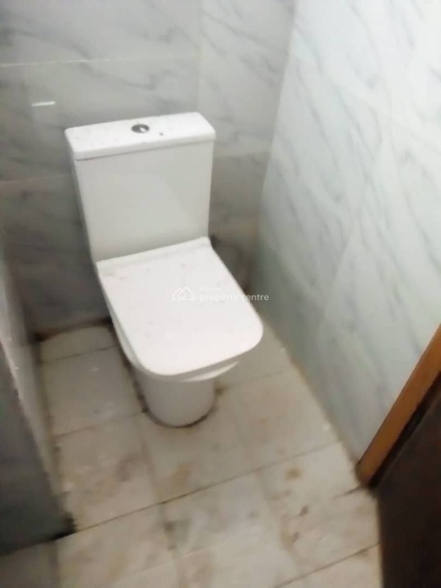 3 Bedroom Apartment with a Room Bq, Estate, Victoria Island (vi), Lagos, Flat / Apartment for Rent