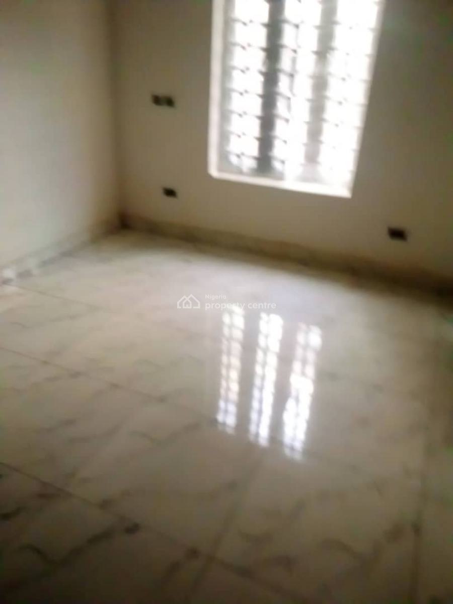 3 Bedroom Apartment with a Room Bq, Estate, Victoria Island (vi), Lagos, Flat / Apartment for Rent
