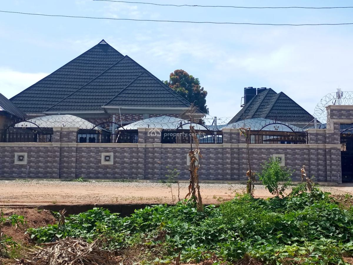 3 Bedroom House  with a Bq, Pgc Estate, Phase 4, Jikwoyi, Abuja, Detached Bungalow for Sale