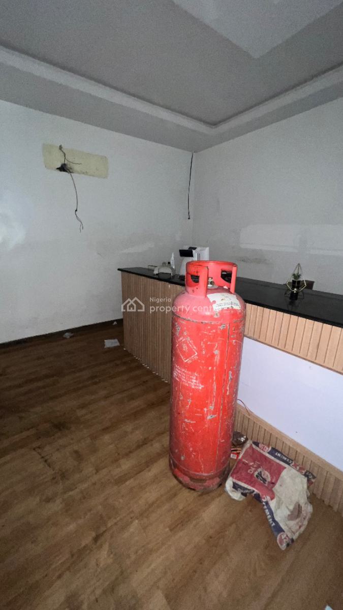 Restaurant Space, Off Admiralty Way, Lekki Phase 1, Lekki, Lagos, Restaurant / Bar for Rent