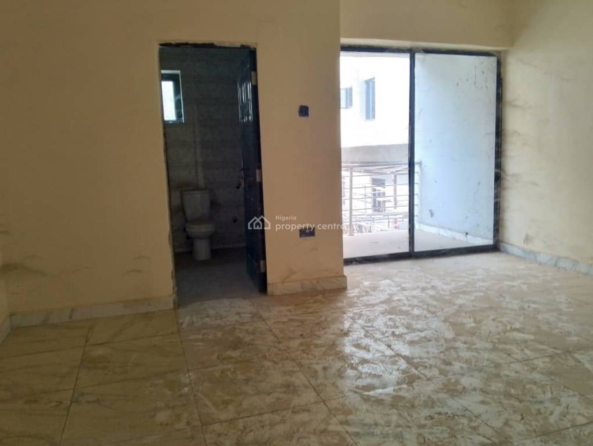 4 Bedroom Terrace with 1room Bq on 3 Floors at Abuja, Maya’s Hill Estate Guzape Abuja Federal Capital Territory, Guzape District, Abuja, Terraced Duplex for Sale