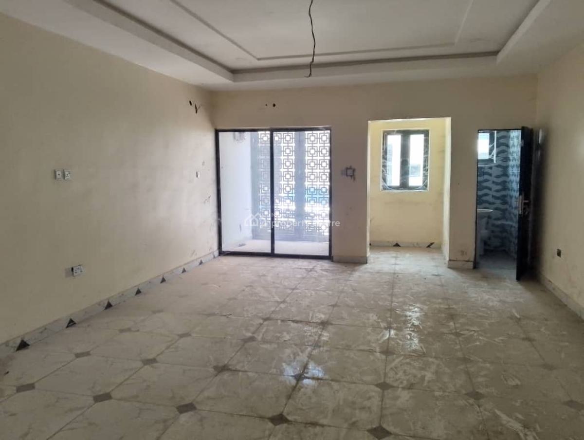 4 Bedroom Terrace with 1room Bq on 3 Floors at Abuja, Maya’s Hill Estate Guzape Abuja Federal Capital Territory, Guzape District, Abuja, Terraced Duplex for Sale