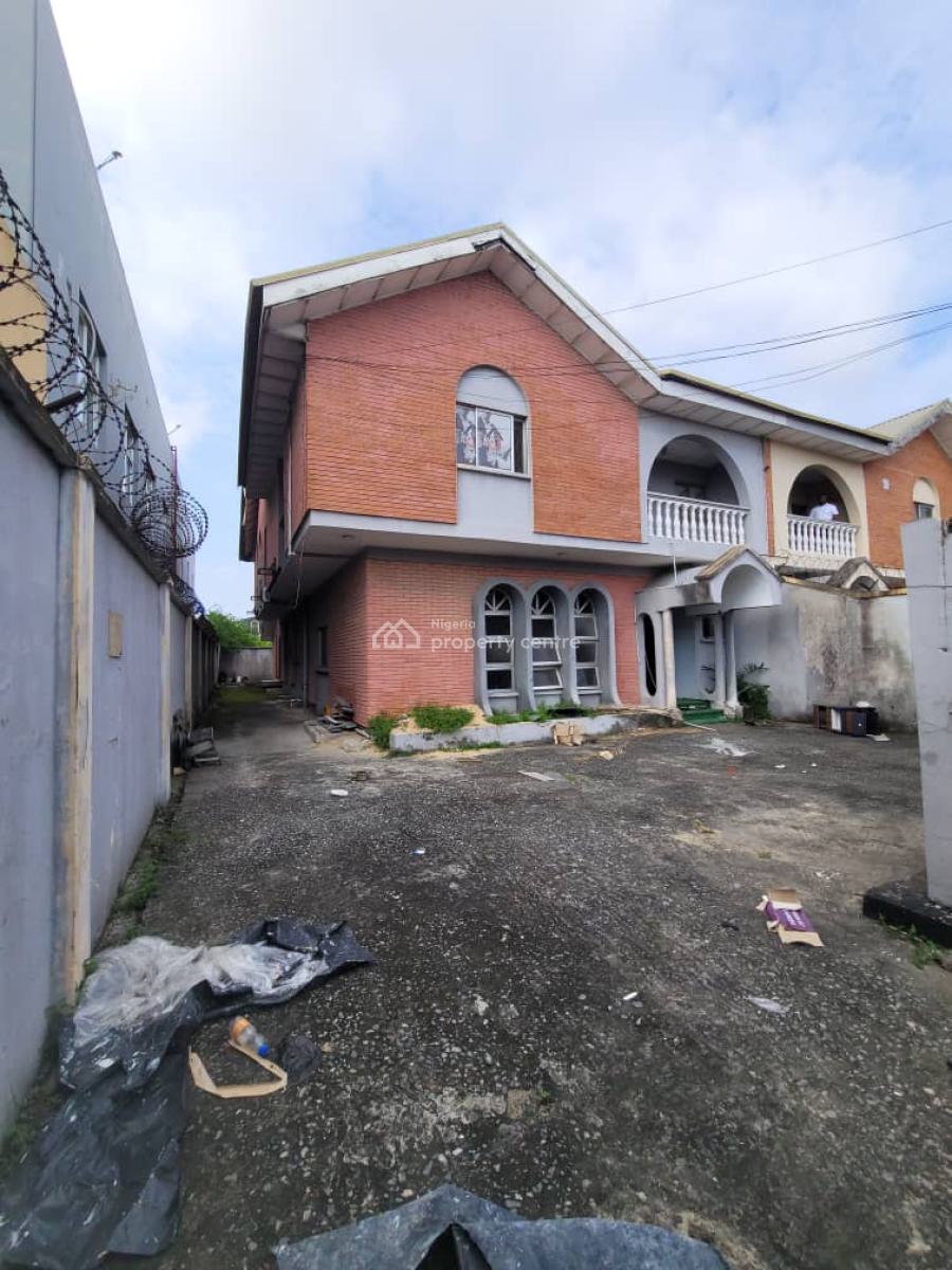 Residential Or Commercial 5 Bedroom Duplex with 2 Rooms Bq, Off Admiralty, Lekki Phase 1, Lekki, Lagos, House for Rent