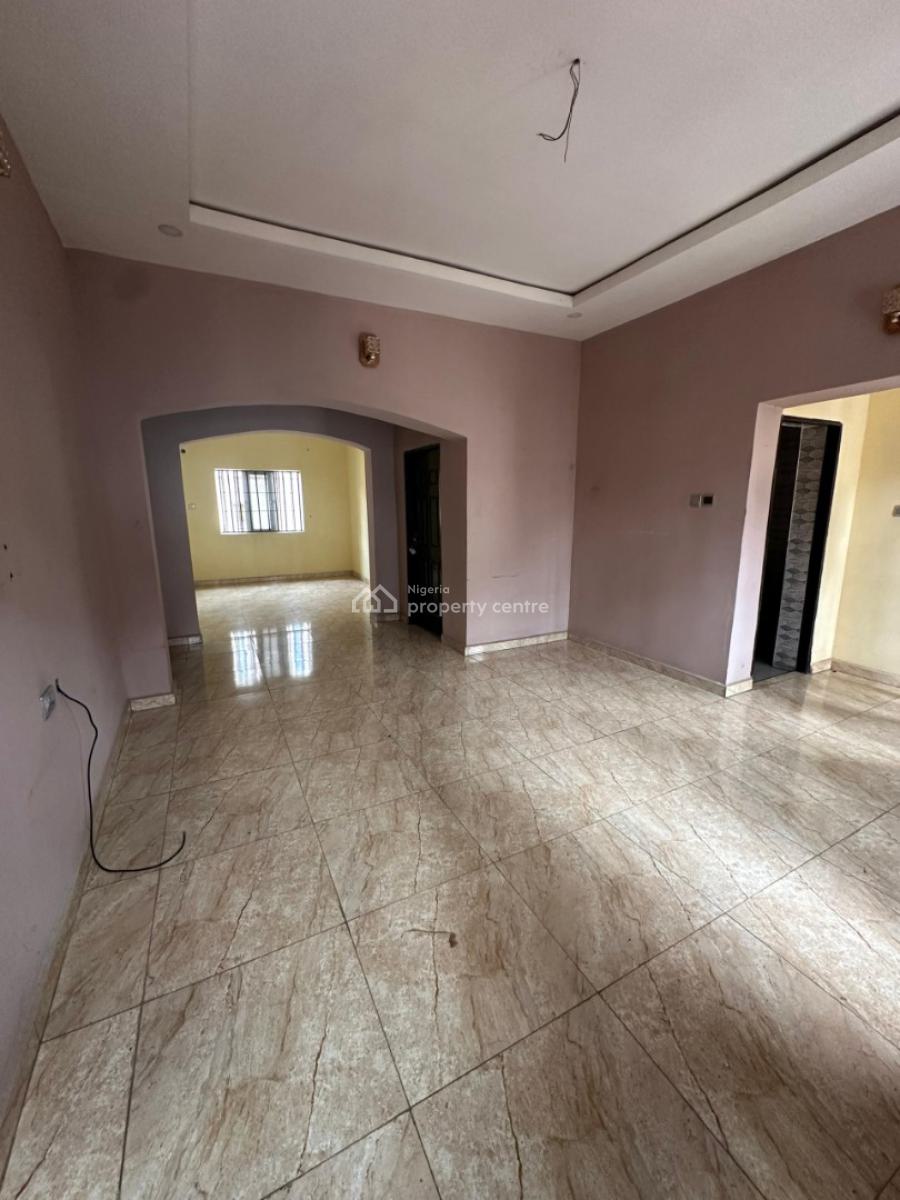 Well Finished 2 Bedroom Flat, Gaduwa, Abuja, Flat / Apartment for Rent