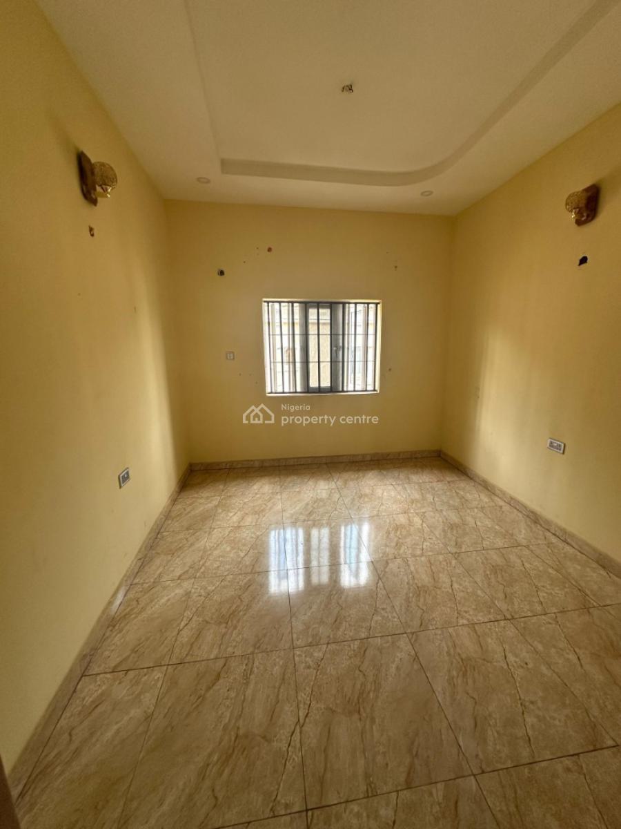 Well Finished 2 Bedroom Flat, Gaduwa, Abuja, Flat / Apartment for Rent