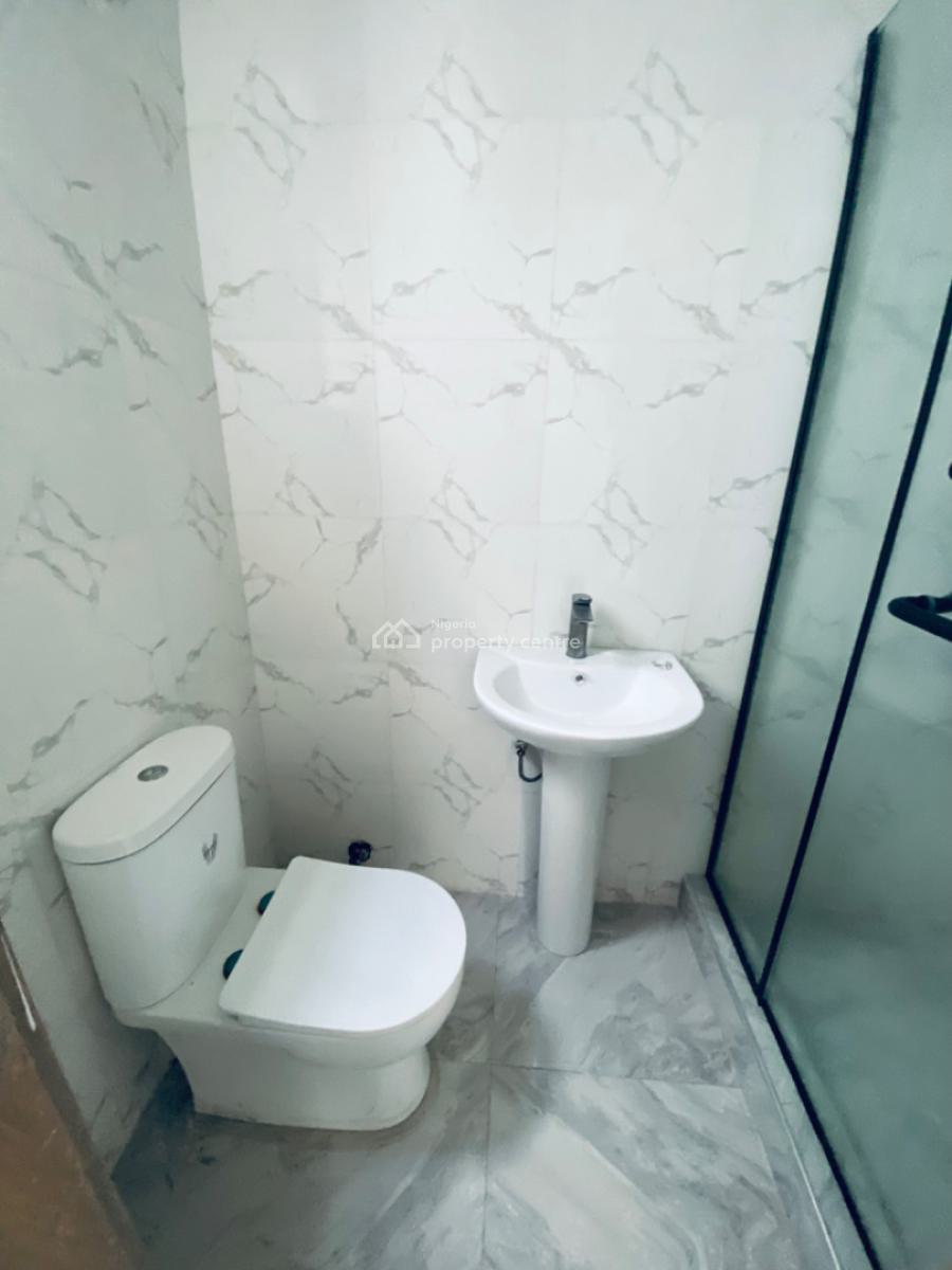 Bran New 4 Bedrooms Semi Detached Duplex with Bq, Chevron, Lekki Phase 2, Lekki, Lagos, Semi-detached Duplex for Rent